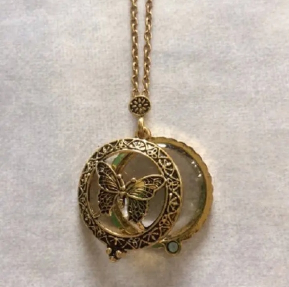 Magnify Glass Butterfly Necklace - Picture 11 of 13